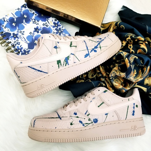 Nike Shoes - Nike Air Force 1 '07 LX